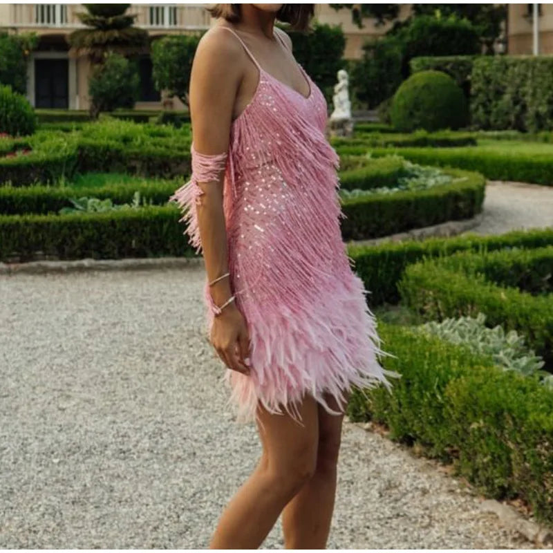 Vestido Curto Noite Pluma