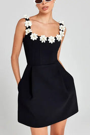 Vestido Curto Chloe
