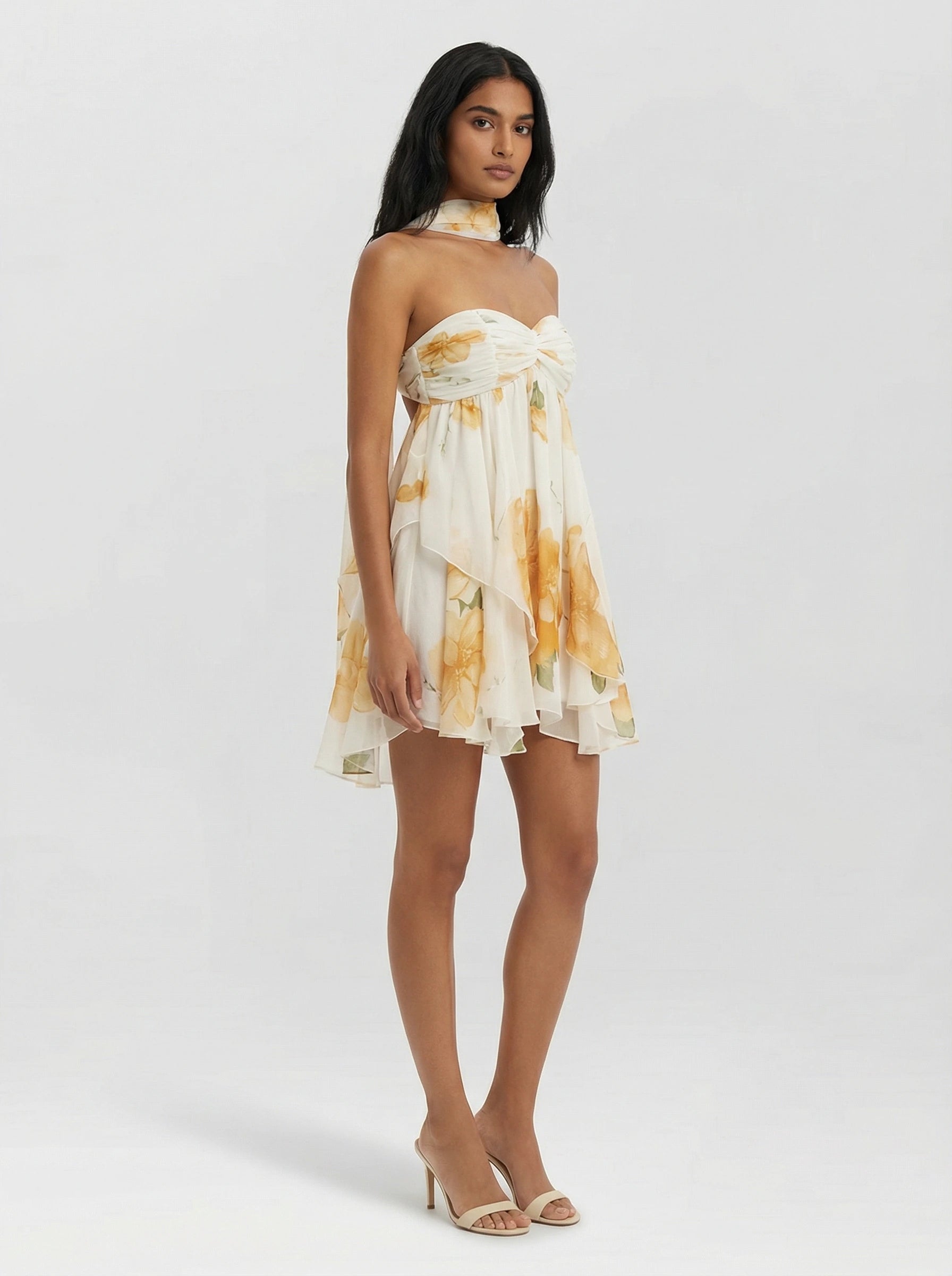 Vestido Curto Flor do Sol